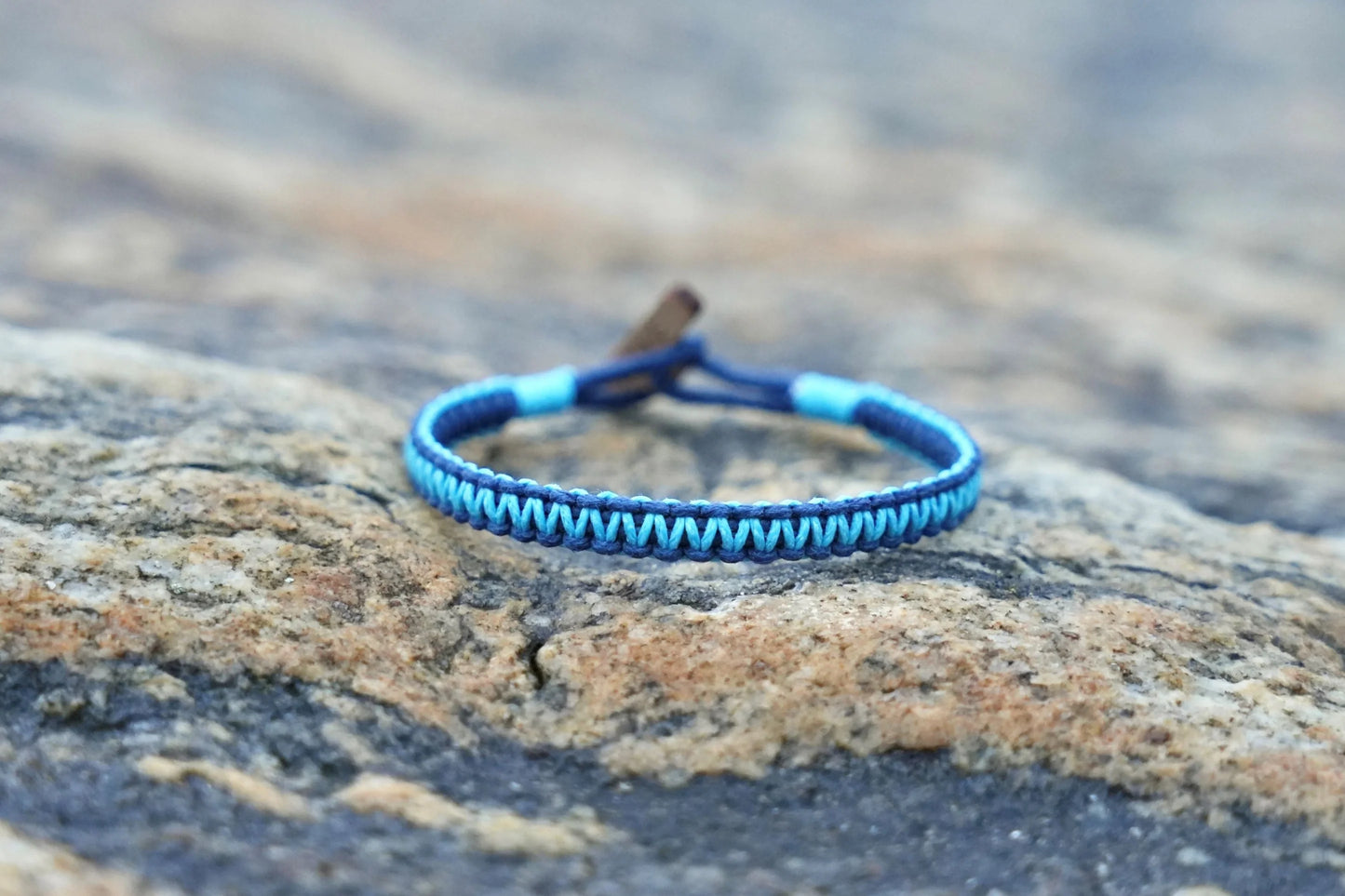 Actiontaker - Aquamarine/Ocean Blue - Eliminate 1 kg of plastic!