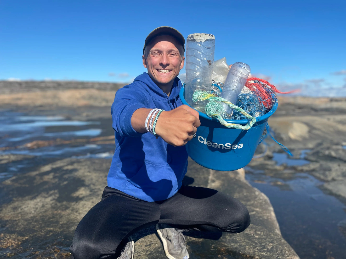 Actiontaker - Aquamarine/Ocean Blue - Eliminate 1 kg of plastic!