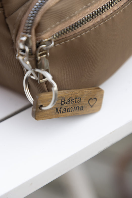 Wooden key ring with text