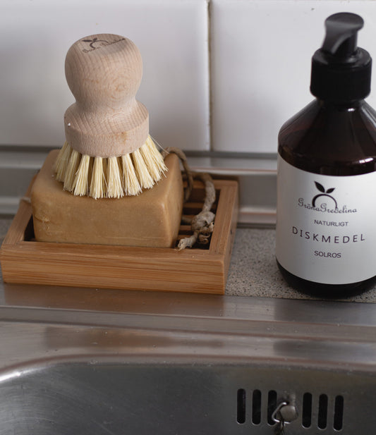 Small dish brush