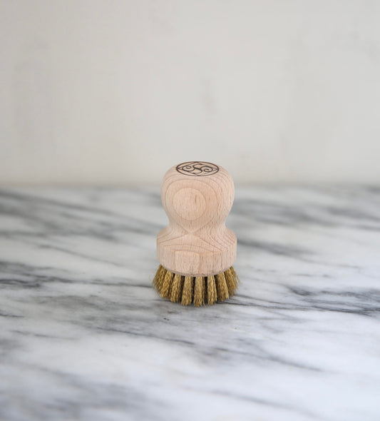 Pot brush