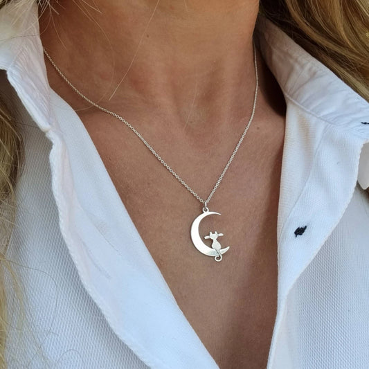 Necklace Cat on the Moon
