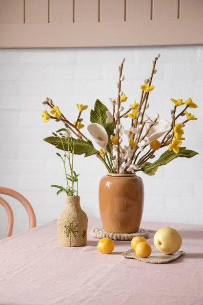 Tovad Forsythia-gren