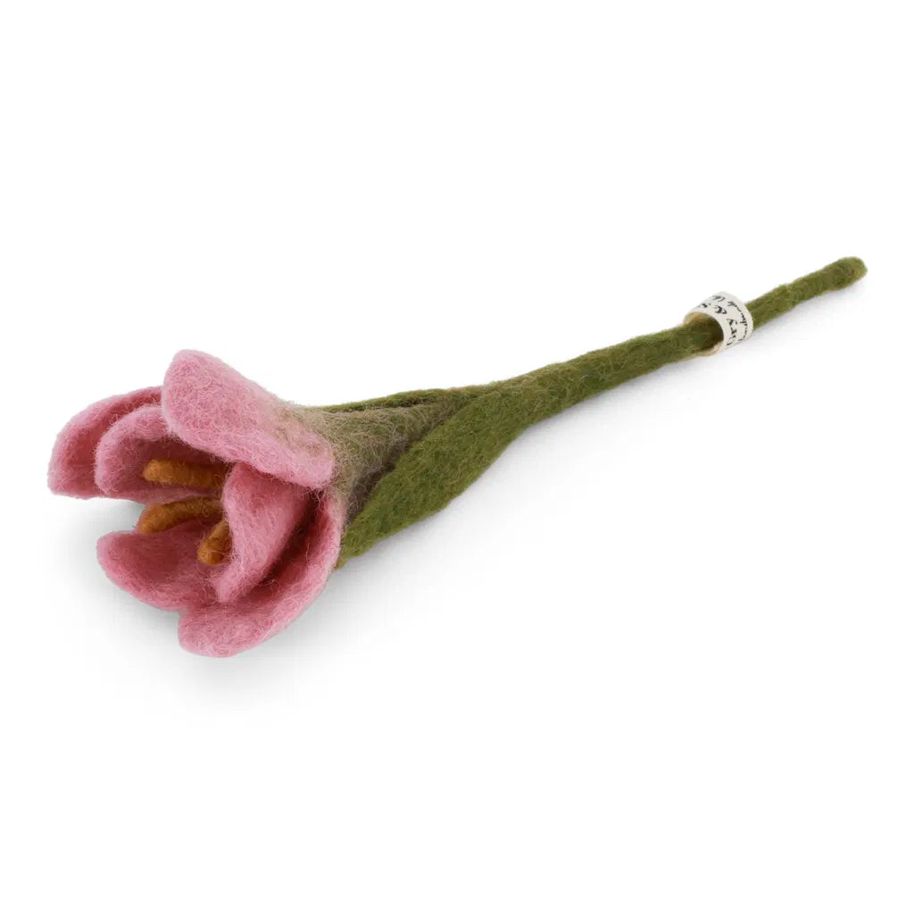 Felted daffodil