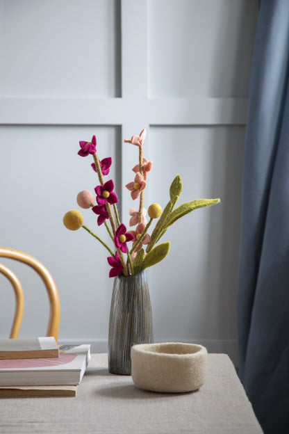 Tovad blomma på stjälk olika färger ekologisk
