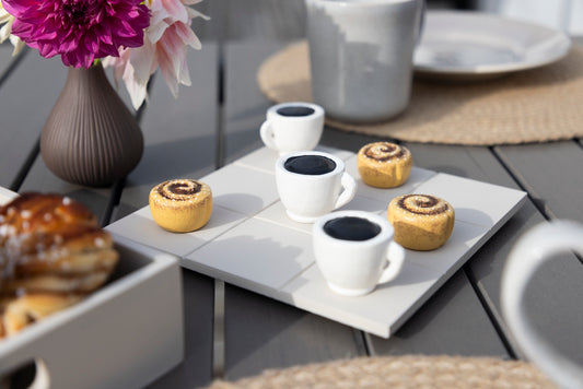 Tre-i-rad "Fika" gå bort present sommar brädspel